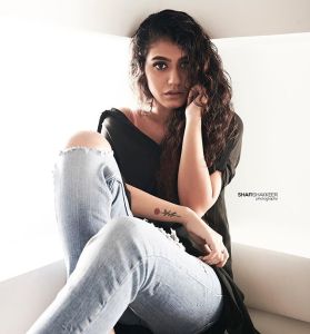 priya varrier images-004