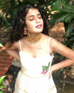 priya varrier images-005