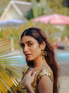 priya-varrier-in-latest-style-lehenga-design-photos-005