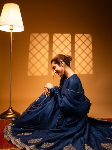 priya-varrier-in-navy-blue-anarkali-party-wear-churidar-photos-007