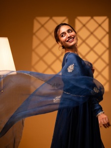 priya-varrier-in-navy-blue-anarkali-party-wear-churidar-photos
