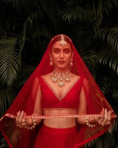 priya-varrier-latest-photoshoot-for-grihalakshmi-magazine-01-003