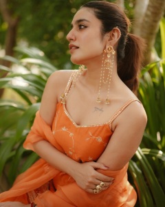 priya-varrier-latest-photoshoot-photos-001