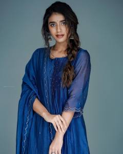 priya-varrier-latest-photoshoot-pictures-006