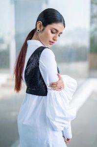 priya-varrier-latest-pics-010