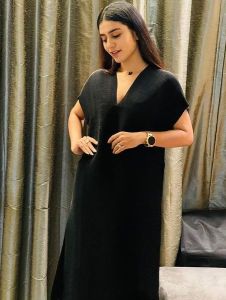 priya-varrier-latest-pics-016