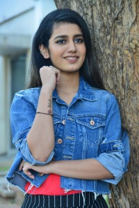 priya-varrier-latest-pics-05124-412