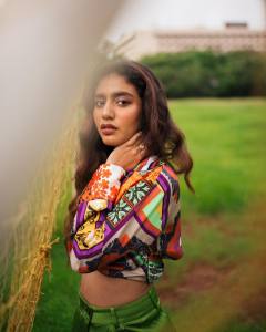 priya-varrier-latest-pics-in-colourful-dress-004