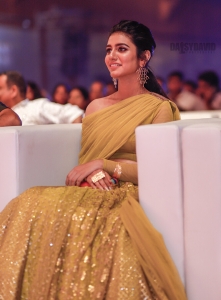 priya-varrier-latest-pictures-09-357