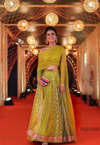 priya-varrier-latest-pictures-09-981