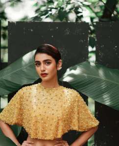priya-varrier-new-add-shoot-photos-004