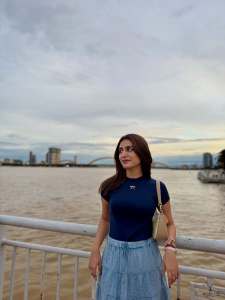 priya-varrier-new-outing-outfit-photos-009