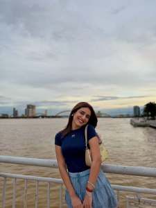 priya-varrier-new-outing-outfit-photos-012