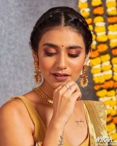 priya-varrier-onam-photoshoot-2021-002