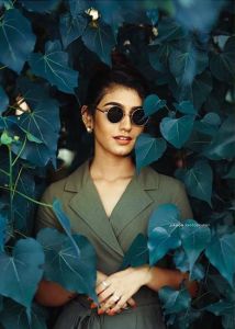 priya varrier photo gallery4319-7