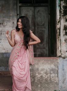 priya varrier photo gallery4319-9