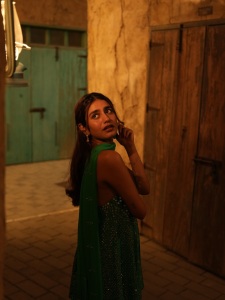 priya-varrier-photoshoot-outfit-ideas-013