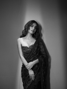 priya-varrier-viral-photoshoot-010