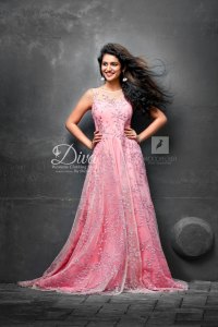priya-warrier-actress-photos-00714