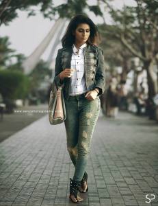 priya-warrier-latest-stills-00246