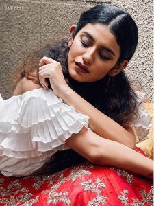 priya warrier photos -002