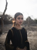 actress-priya-varrier-latest-photos-in-black-salwar