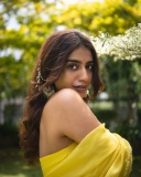 priya-prakash-varrier-in-yellow-latest-trend-churidar-style-photos-011