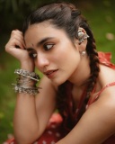 priya-varrier-latest-photos-in-different-outfits-ideas-031