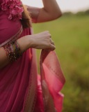 priya-warrier-in-wedding-function-outfit-and-look-ideas-photo-011