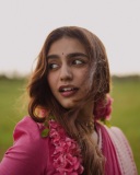 priya-warrier-in-wedding-function-outfit-and-look-ideas-photo
