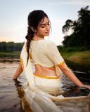 priya-prakash-varrier-in-kerala-saree-glamour-photos-latest-004