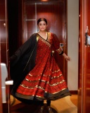 priyamani-latest-photos-with-new-trend-009