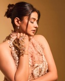 priyamani-latest-photos-with-new-trend-050