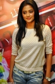 4357priyamani_latest_photos_055