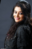 7043actress_priyamani_new_photos_99-001