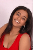 7348priyamani_latest_picture_gallery_099-008