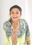 7746priyamani_latest_picture_gallery_099-004