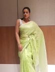 priyamani saree photos new 4512-3