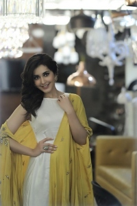 raashi-khanna-images-098-00471