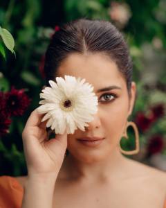 raashi-khanna-latest-beautiful-photos-002