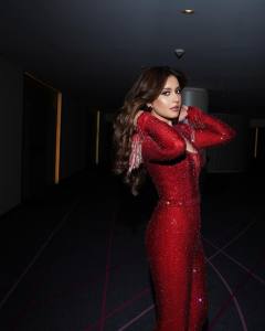 raashi-khanna-latest-fashion-trending-outfit-photos-005