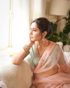 raashi-khanna-latest-photos-after-weight-loss-002