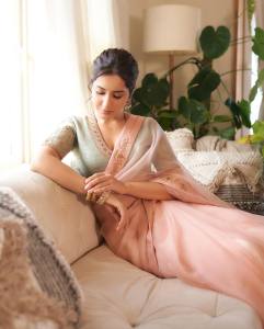 raashi-khanna-latest-photos-after-weight-loss-007