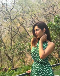 raashi-khanna-latest-photos-after-weight-loss-011