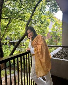raashi-khanna-latest-photos-after-weight-loss-035