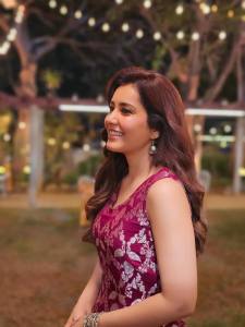 raashi-khanna-latest-pics-003