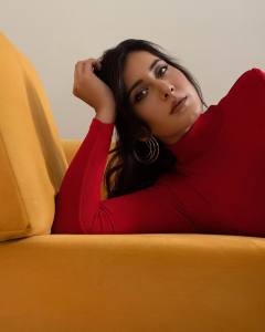 raashi-khanna-latest-pics-in-red-dress-007