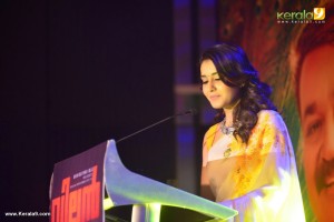 raashi-khanna-latest-stills-00136