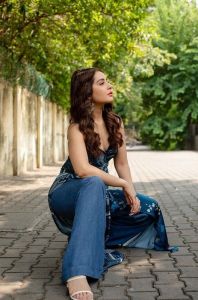 raashi-khanna-movie-photo-gallery-003