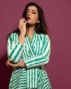 raashi-khanna-new-photos-2022-006